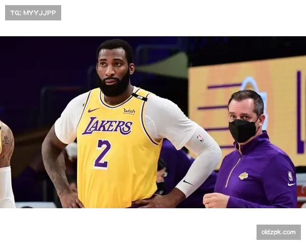 卡佩拉与申京内线搭档 71分钟净效率值+3.5 卡佩拉与申京内线搭档 71分钟净效率值+3.5